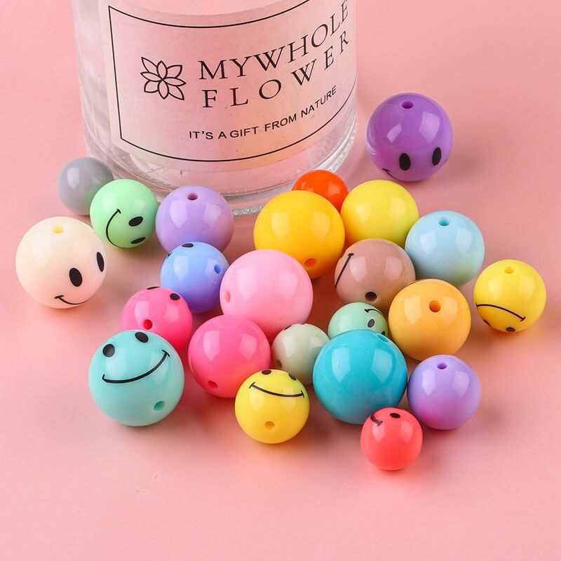 A256-(12-18MM)Acrylic Smiling Face Beads (9 Square Game)