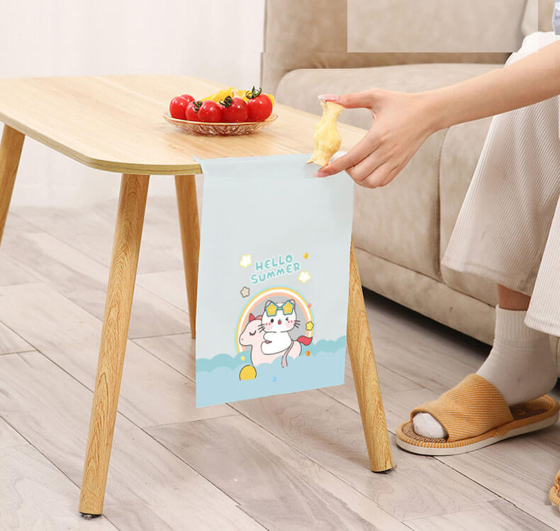 A103-PE Sticky Cartoon Garbage Bag 25*30CM (Cube Game)