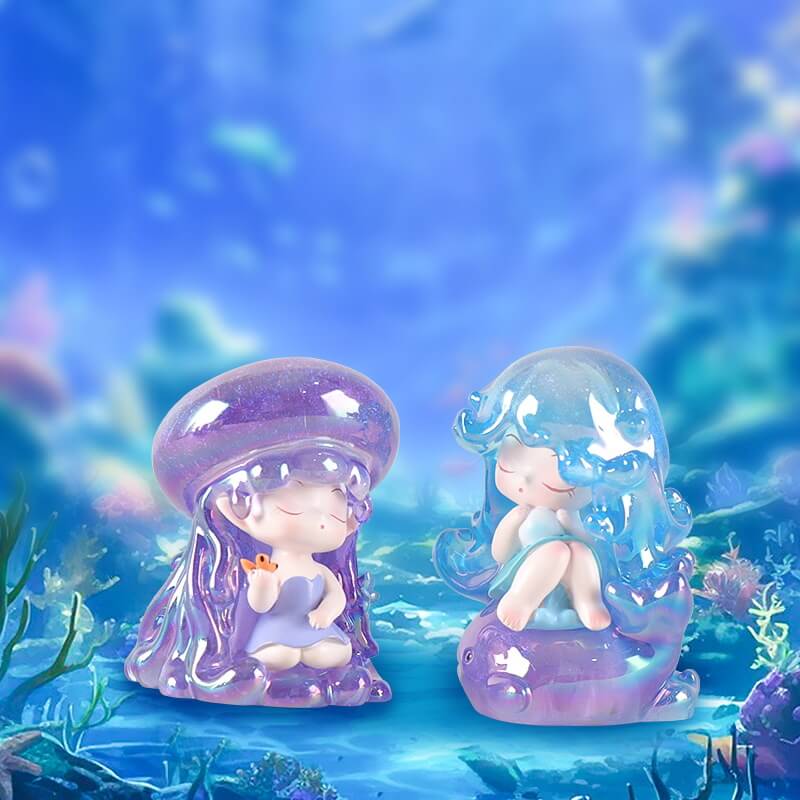 K06-Sleeping girl with light (Blind Box)